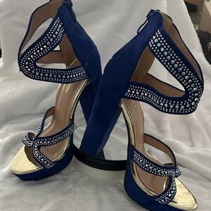 Beautiful Royal Blue with Rhinestone Heels size 9